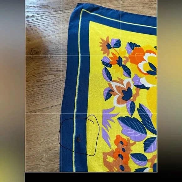 Vintage KenzoTakada Colorful bird and Floral Design Silk Scarf 33x33” - Picture 7 of 11